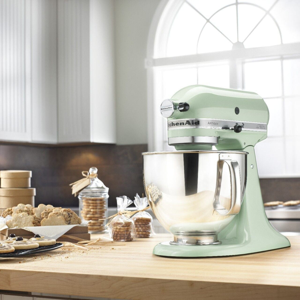 KitchenAid Artisan Series 5-Quart Tilt-Head Stand Mixer, Pistachio